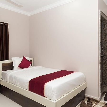 Hotel Aashiyana Kaharpara Екстер'єр фото